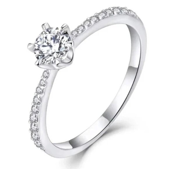 925 Sterling Silver Princess Cut CZ Ring for Women – Elegant Wedding Band - Picture 2 of 6